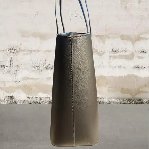 Karl Lagerfeld Black Tote with Cat Design - Picture 5 of 7